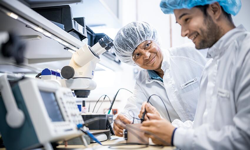 AVT Labor A1210383 4C